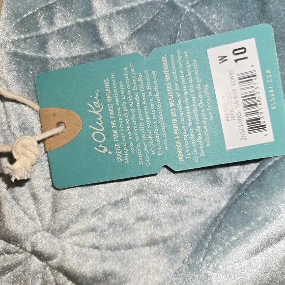 OluKai Kaekae Women's Sandals in Tan, Gold and Cream - Picture 4 of 5